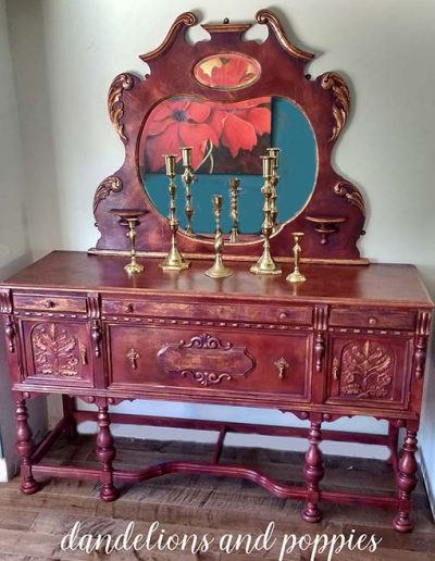 Sideboard - Red and gold